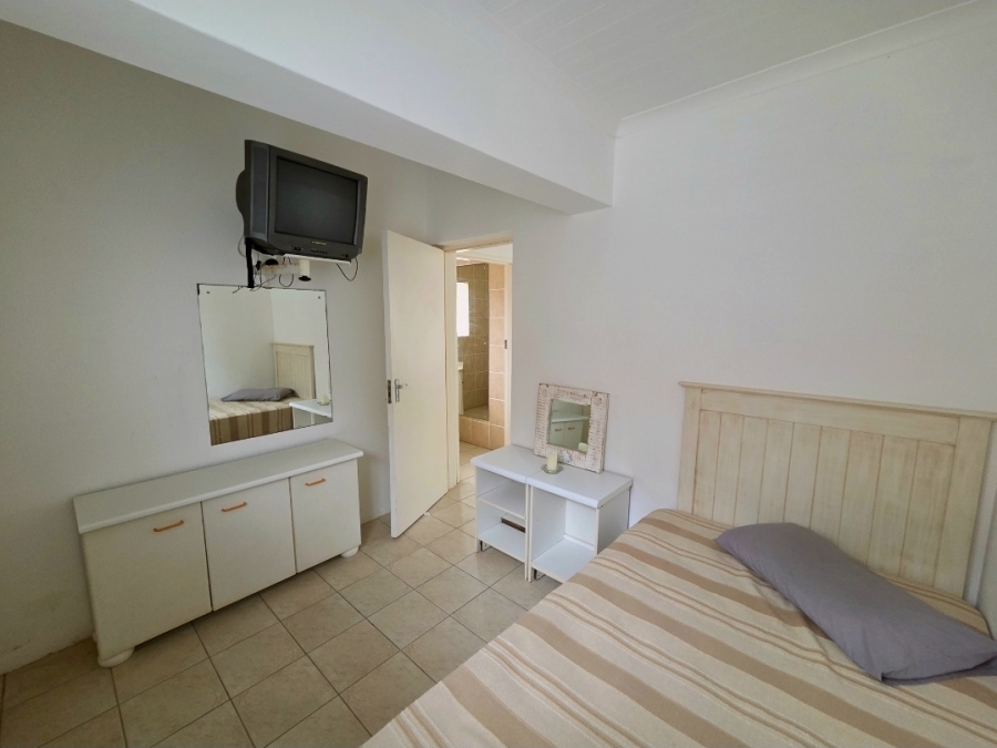 5 Bedroom Property for Sale in Oyster Bay Eastern Cape